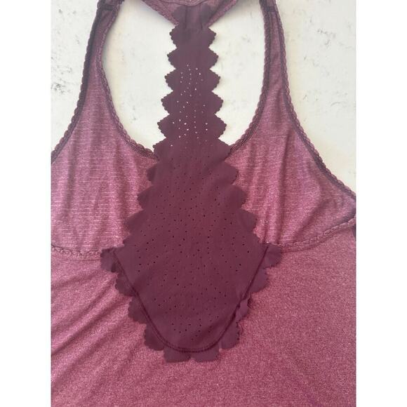 Lululemon Laser Cut Heather Bordeaux Tank Top Size 4 - Picture 3 of 5
